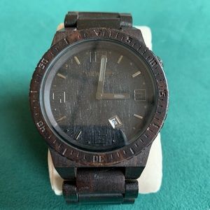 Wood Watch men’s large-face, 100% wood